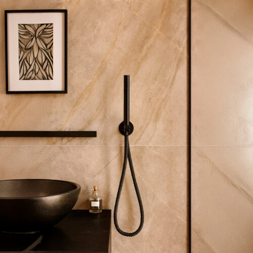 Black 316L Steel Hand Shower with PVD Finish Universal Fit High Durability